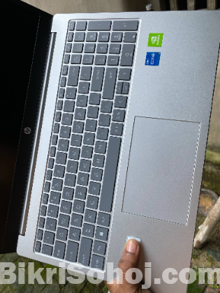 HP Laptop বিক্রি হবে – মাত্র ১১ মাস ইউজড core i5 13gen